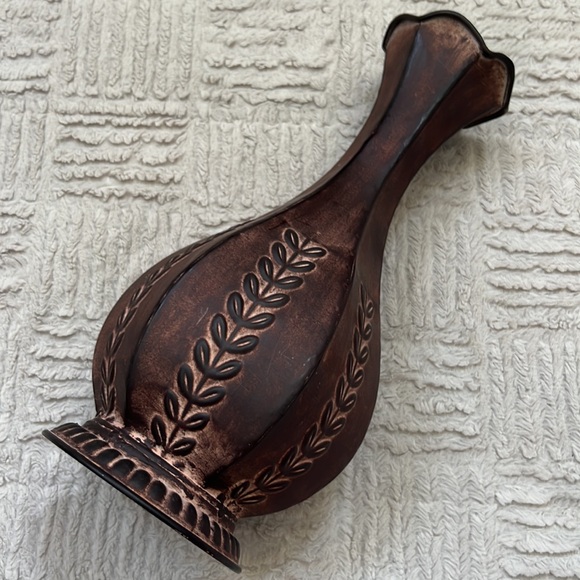 Metal decorative vase, Embossed Metal Floral Decorative Vase,  home decor - Picture 8 of 16